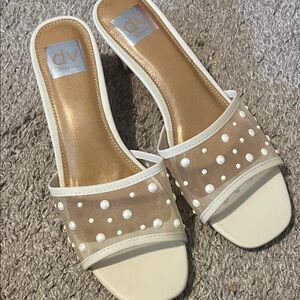 DV by Dolce Vita Women's Cream Pearl Slide Heels